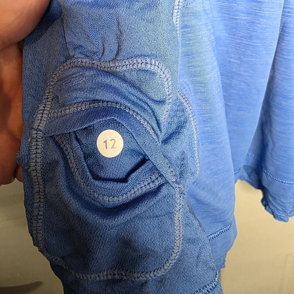 Lululemon Run In The Sun Porcelaine Blue Hooded‎ Pullover Womens Size 12 Running